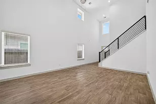 12712 Oxford Gate Dr, Houston, TX 77047 - Photo 7