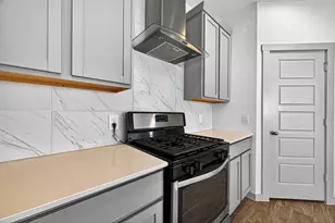 12712 Oxford Gate Dr, Houston, TX 77047 - Photo 11