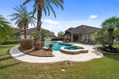 5127 Wheaton Park Drive, Sugar Land, TX 77479 - Photo 3