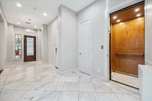 4715 Jackson St, Houston, TX 77004 - Photo 3