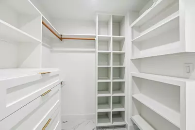 4543 Warm Springs Road, Houston, TX 77035 - Photo 41