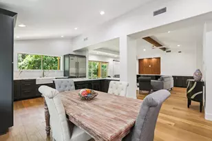 4543 Warm Springs Rd, Houston, TX 77035 - Photo 15