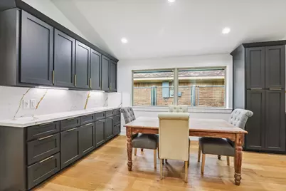 4543 Warm Springs Road, Houston, TX 77035 - Photo 13