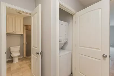 2701 Helena Street #401, Houston, TX 77006 - Photo 15
