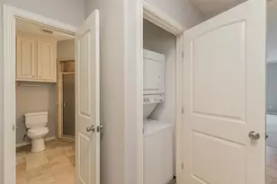 2701 Helena St, Houston, TX 77006 - Photo 15