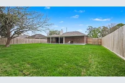 718 Fairfield Avenue, La Porte, TX 77571 - Photo 3