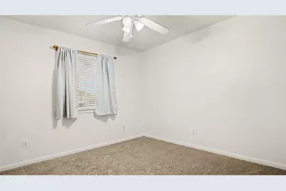 718 Fairfield Avenue, La Porte, TX 77571 - Photo 23