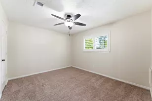 20 Falling Star Rd, The Woodlands, TX 77381 - Photo 33