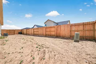 461 San Sebatian Pl, Brookshire, TX 77423 - Photo 47