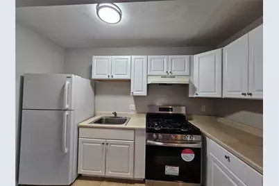 1806 W Main Street #8, Houston, TX 77098 - Photo 5