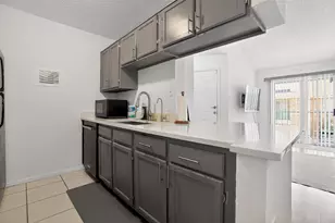3770 Lovers Wood Ln, Houston, TX 77014 - Photo 9