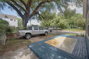 2802 Canfield St, Houston, TX 77004 - Photo 7