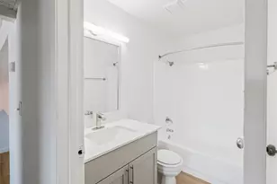 4600 West Pioneer Dr, Irving, TX 75061 - Photo 13