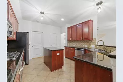 19907 Ogdenburg Falls Drive, Spring, TX 77379 - Photo 9