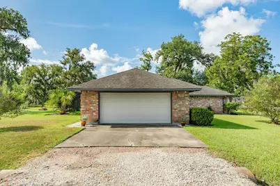 114 Division Road, Lake Jackson, TX 77566 - Photo 15