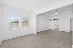 12302 Old Fashion Cir, Mont Belvieu, TX 77535 - Photo 17