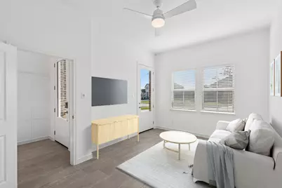 12302 Old Fashion Circle, Mont Belvieu, TX 77535 - Photo 3