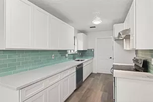 16235 La Terra Dr, Houston, TX 77083 - Photo 37