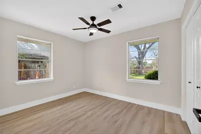 1726 Pecan Ln, Stafford, TX 77477 - Photo 17