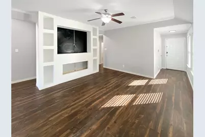 10307 Solitude Way, Houston, TX 77044 - Photo 5