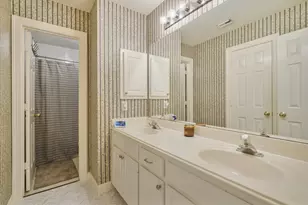 12903 Ryaneagles Cir, Houston, TX 77044 - Photo 15