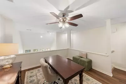 34 Alderon Woods Place, The Woodlands, TX 77382 - Photo 23