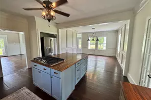 27 Cotton Bayou Cir, Cove, TX 77523 - Photo 11