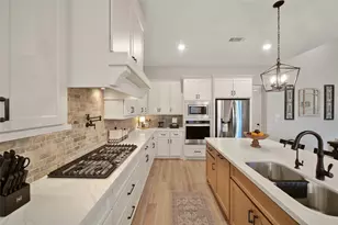 28033 Woodland Bend Way, Spring, TX 77386 - Photo 13