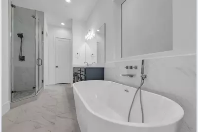 2716 Baldwin Street, Houston, TX 77006 - Photo 17