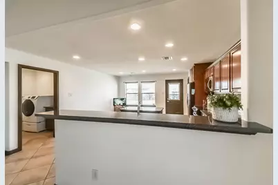 9319 Colt Canyon Lane, Houston, TX 77089 - Photo 7