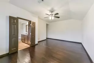 9319 Colt Canyon Ln, Houston, TX 77089 - Photo 13