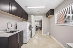 619 Rancho Bauer Dr, Houston, TX 77079 - Photo 33