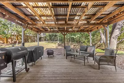 413 Far Hills Lane, Huntsville, TX 77320 - Photo 19