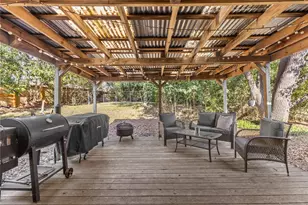 413 Far Hills Ln, Huntsville, TX 77320 - Photo 19