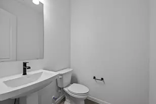 12318 Sweet Gum Dr, Mont Belvieu, TX 77523 - Photo 11