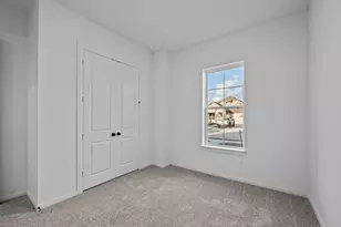 12318 Sweet Gum Dr, Mont Belvieu, TX 77523 - Photo 9