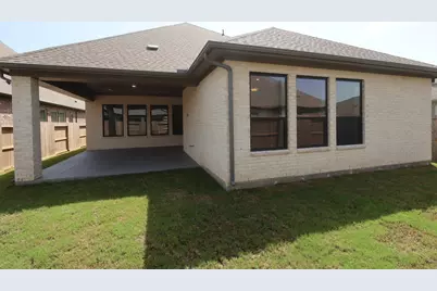 12318 Sweet Gum Drive, Mont Belvieu, TX 77523 - Photo 3