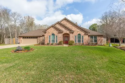 7615 Colonial Drive, Beaumont, TX 77707 - Photo 1