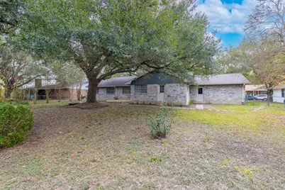 1609 Longhofer Street, Brenham, TX 77833 - Photo 23