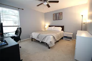 9707 Richmond Ave, Houston, TX 77042 - Photo 17