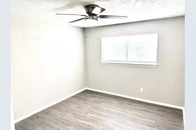 11010 Sageburrow Drive, Houston, TX 77089 - Photo 21