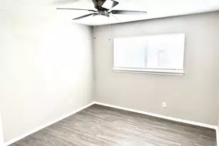 11010 Sageburrow Dr, Houston, TX 77089 - Photo 21