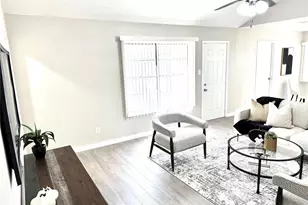 11010 Sageburrow Dr, Houston, TX 77089 - Photo 5