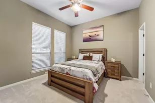 2917 Auburn Creek Ln, League City, TX 77573 - Photo 23