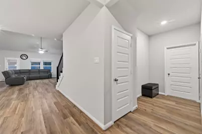 519 Ellwood Terrace Lane, Richmond, TX 77406 - Photo 9