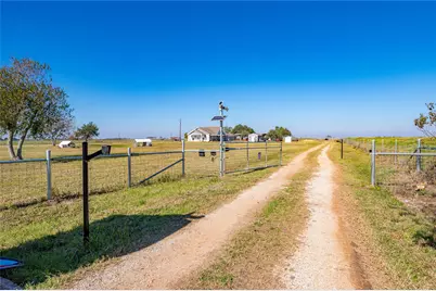 11301 S Fm 441 Road, Louise, TX 77455 - Photo 3