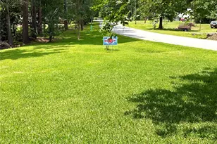 719 Hickory Hill Dr, Burkeville, TX 75932 - Photo 19