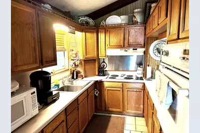 719 Hickory Hill Drive, Burkeville, TX 75932 - Photo 9