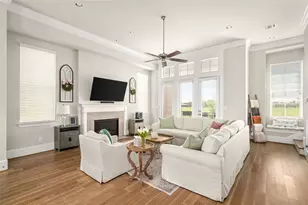 8668 Emnora Ln, Houston, TX 77080 - Photo 15