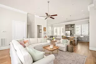 8668 Emnora Ln, Houston, TX 77080 - Photo 13